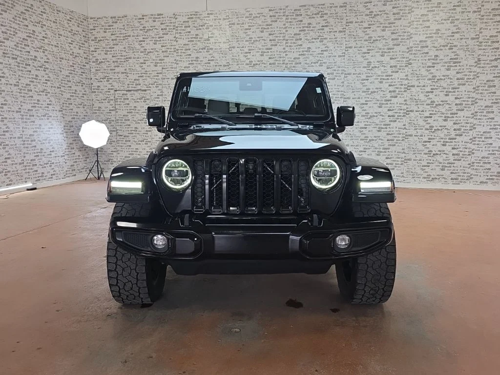 Used 2021 Black Jeep Overland image 2