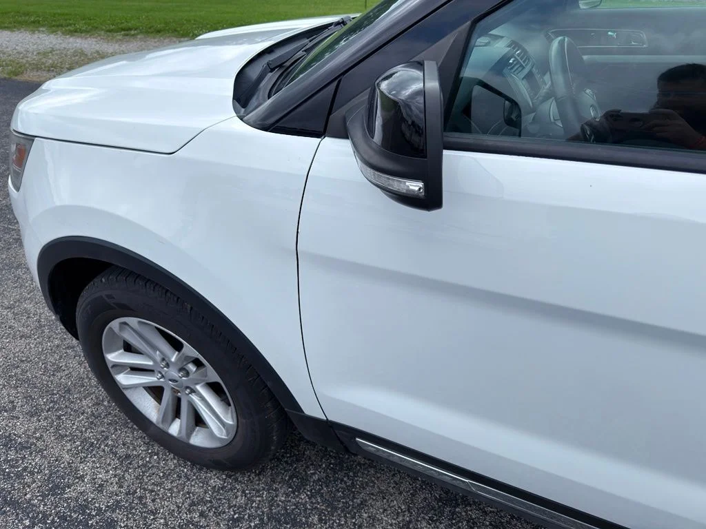 Used 2017 White Ford XLT image 11