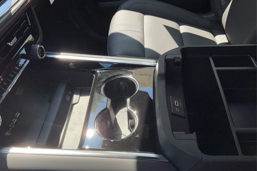 2026 Chevrolet Tahoe RST - Photo 33