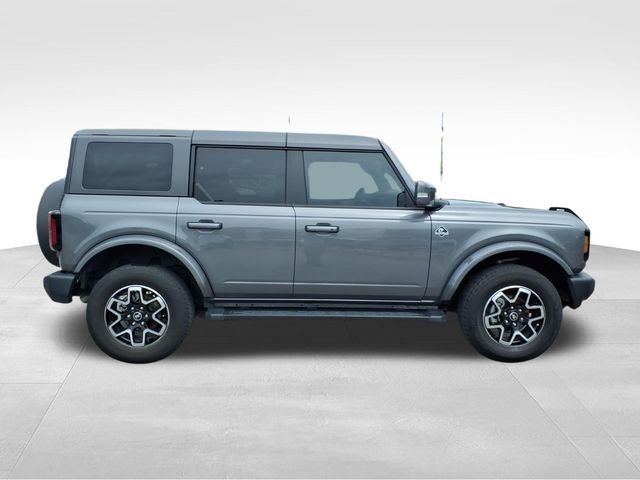 Used 2024 Gray Ford Outer Banks image 11