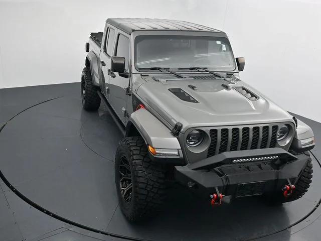 Used 2023 Gray Jeep Sport S image 22
