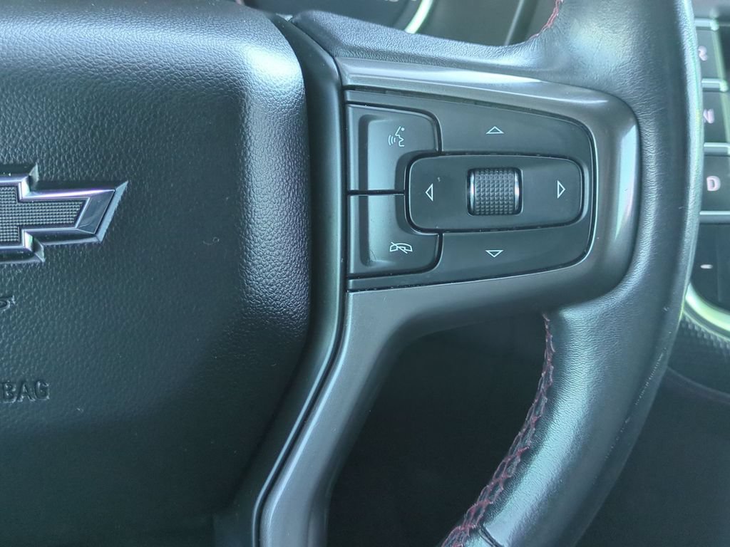 Used 2021 BLACK Chevrolet RST image 13