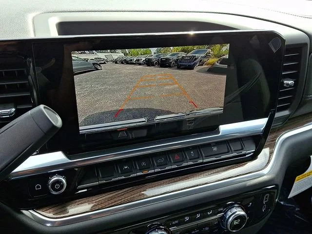 New 2026 Sterling Metallic GMC Elevation image 15