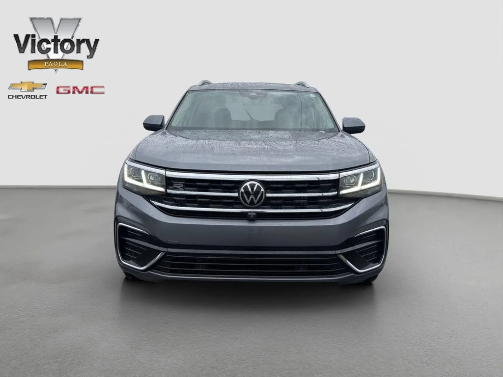 Used 2022 Volkswagen Atlas SEL Premium R-Line with VIN 1V2FR2CA8NC522847 for sale in Kansas City