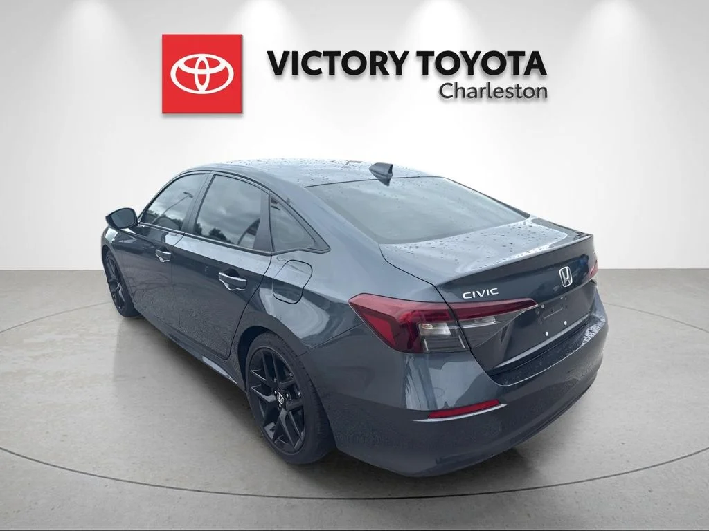 Used 2025 Gray Honda Sport image 5