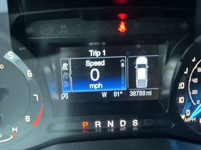 Used 2020 Black Ford XLT image 16