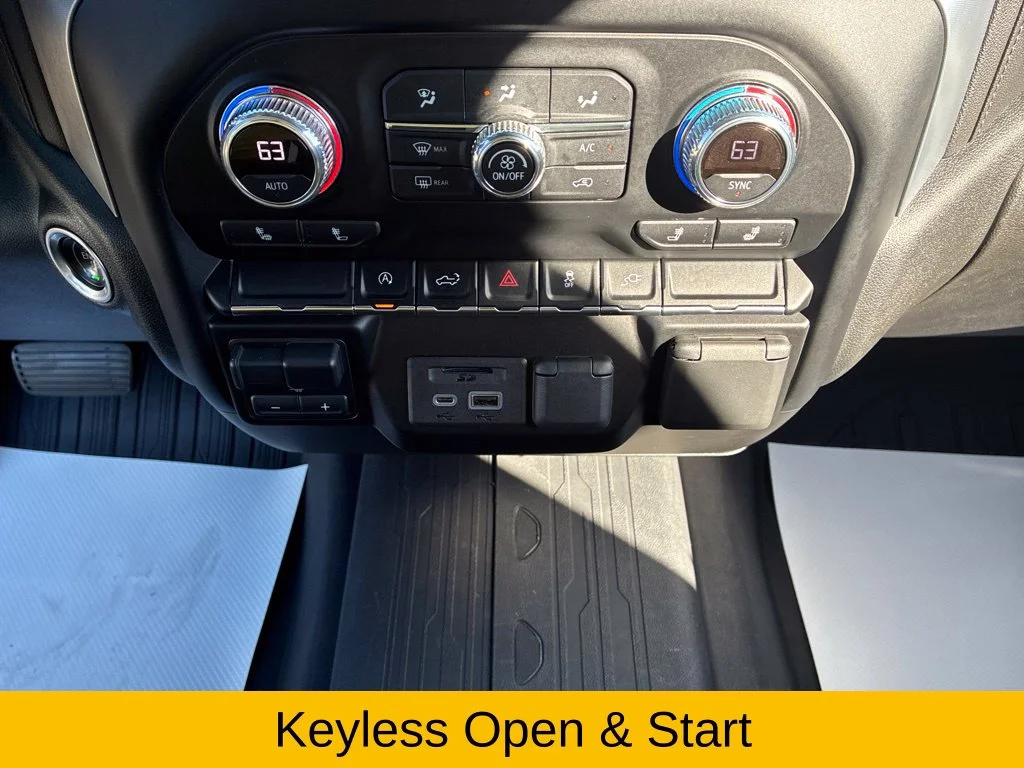 Used 2021 Onyx Black GMC SLE image 30