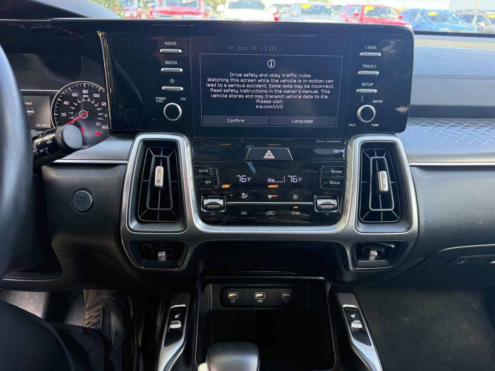 Used 2021 Glacial White Pearl Kia S image 9