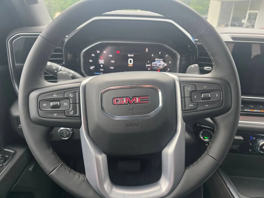 2026 GMC Sierra 1500 SLT - Photo 14