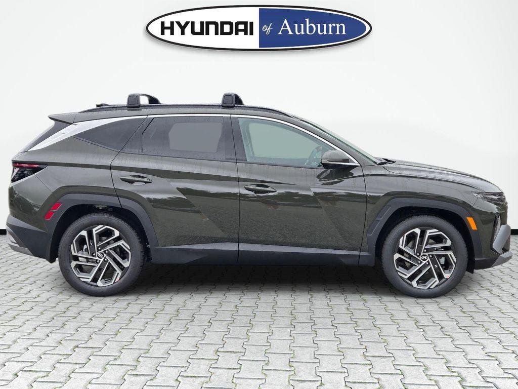New 2026 Green Hyundai Limited FWD image 4