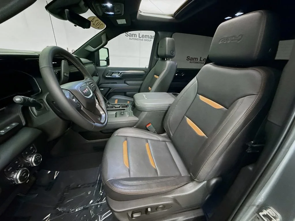 Used 2024 Sterling Metallic GMC AT4 image 24