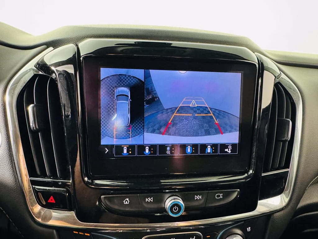 Used 2020 SUMMIT WHITE Chevrolet Premier image 17