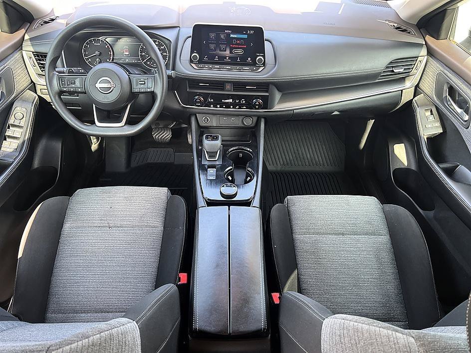 Used 2023 Brilliant Silver Metallic Nissan SV image 18