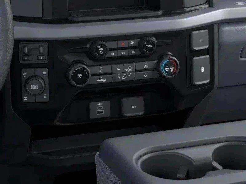 2026 Ford F-250 Super Duty XL - Photo 39