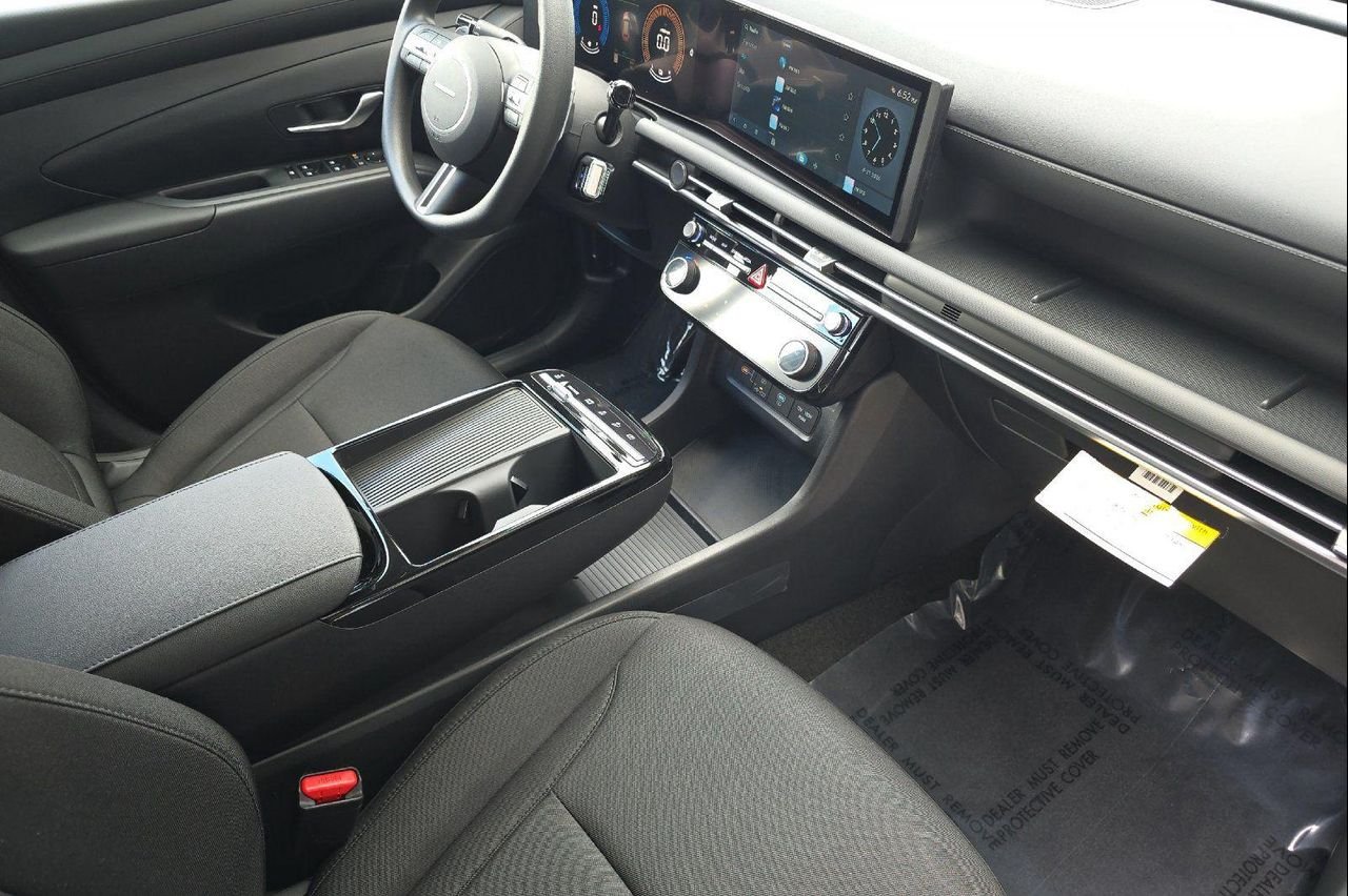 New 2026 White Hyundai SEL image 15