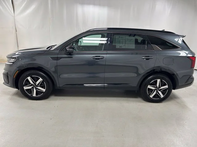 Used 2022 Gray Kia S image 8