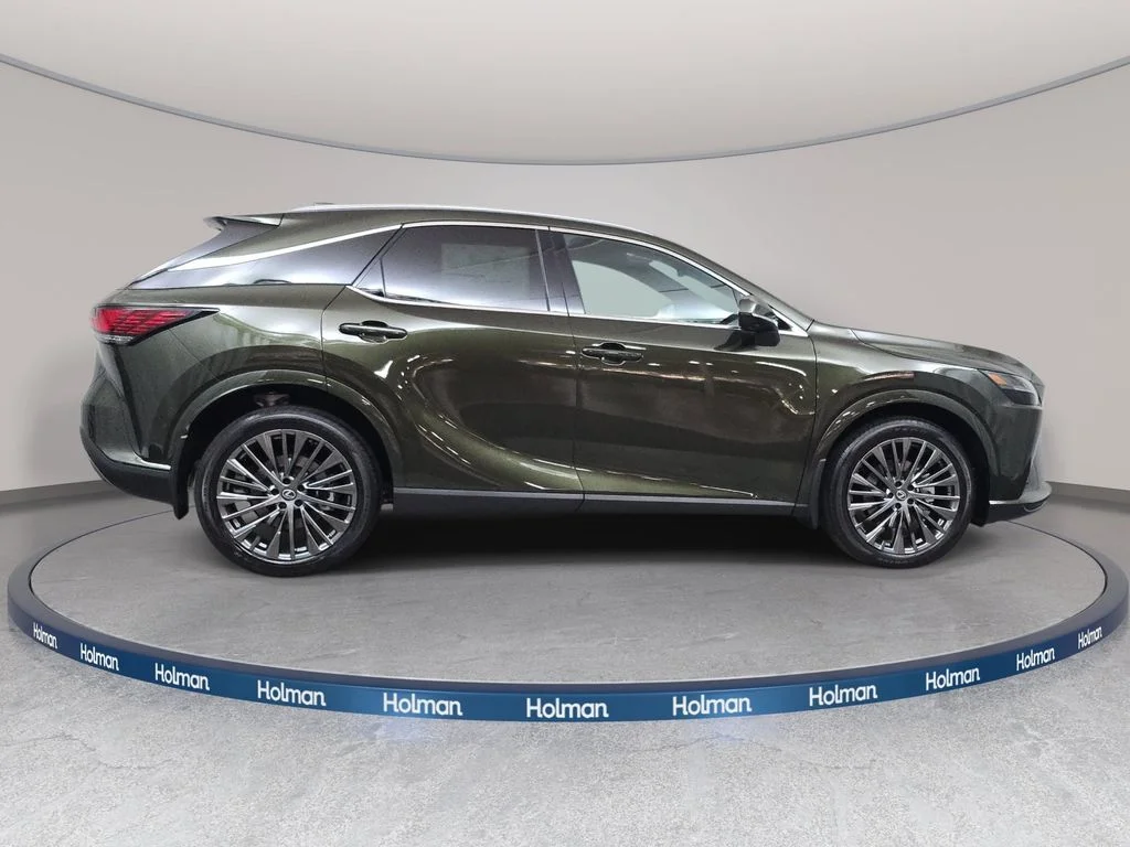 New 2026 Nori Green Pearl Lexus LUXURY image 4