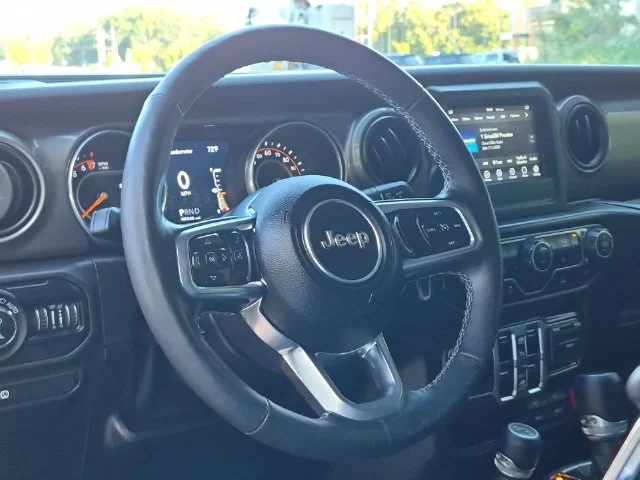Used 2020 Black Jeep Sport image 31