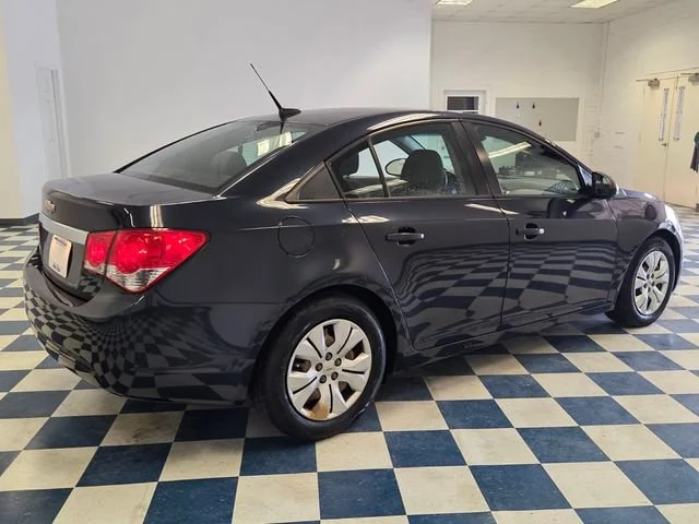 Used 2014 BLUE RAY METALLIC Chevrolet LS image 13