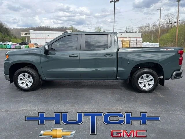 Used 2025 Cypress Gray Chevrolet LT image 8