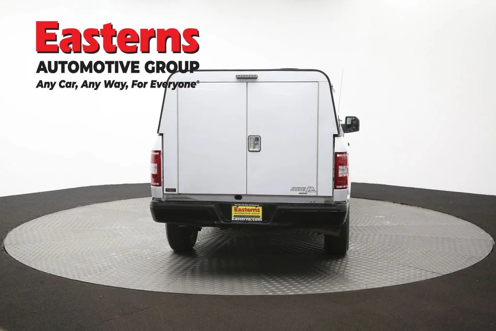 Used 2019 White Ford XL image 36