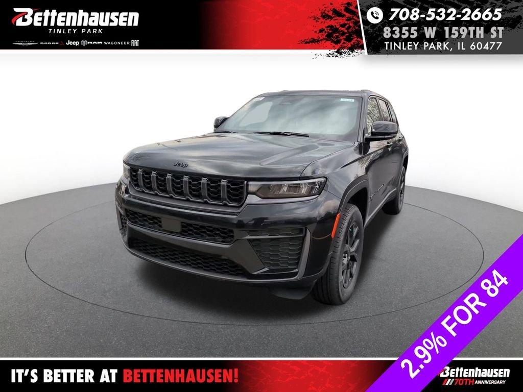 New 2026 Diamond Black Crystal Pearlcoat Jeep Altitude image 19