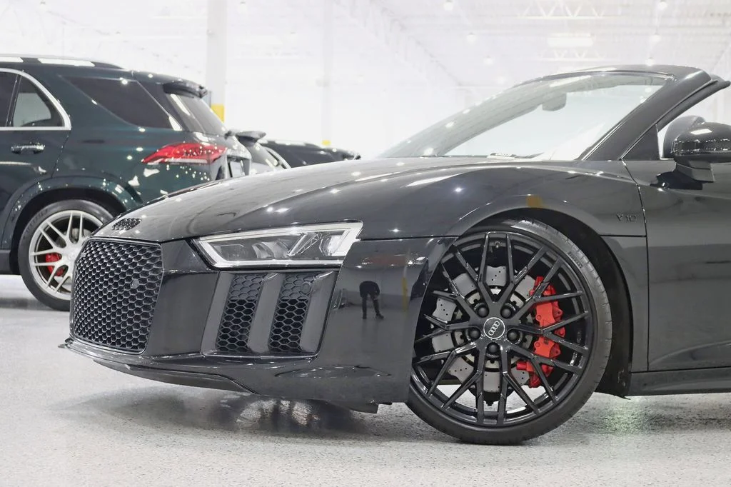 Used 2017 Black Audi 5.2 image 3