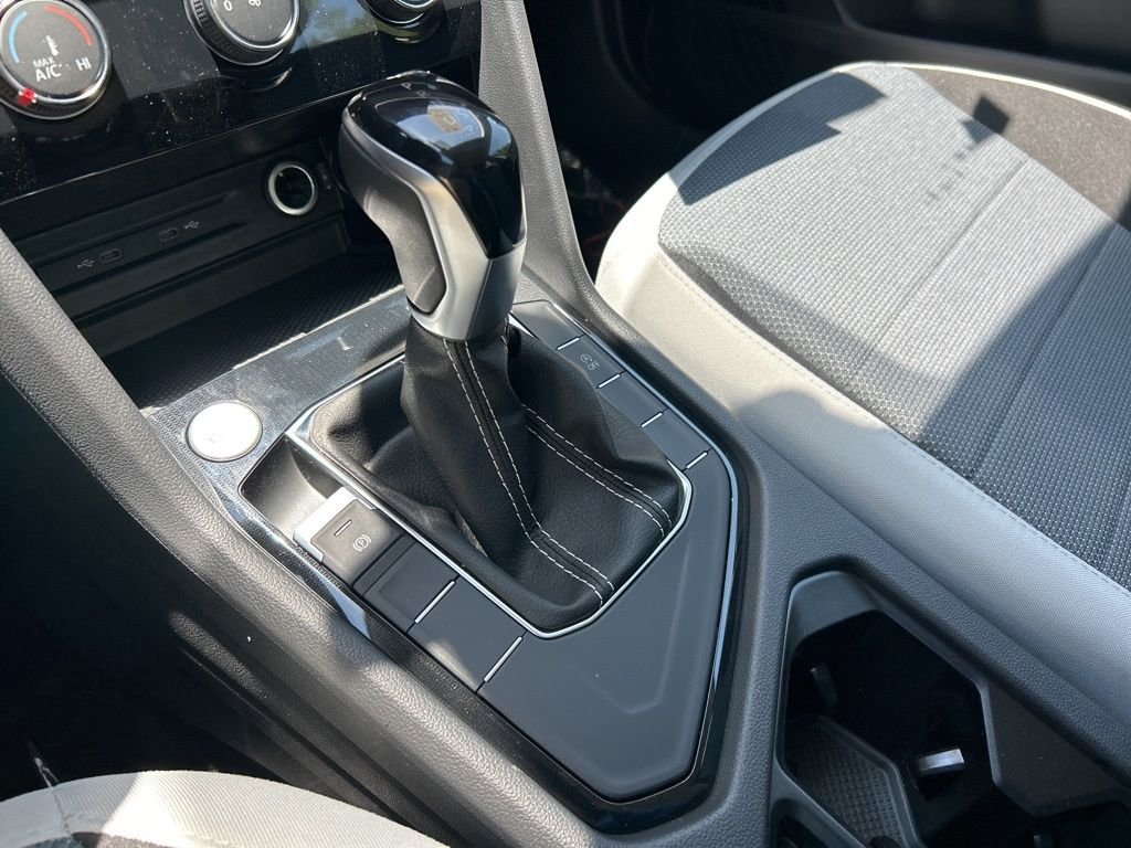 New 2026 White Volkswagen 1.5T S image 36