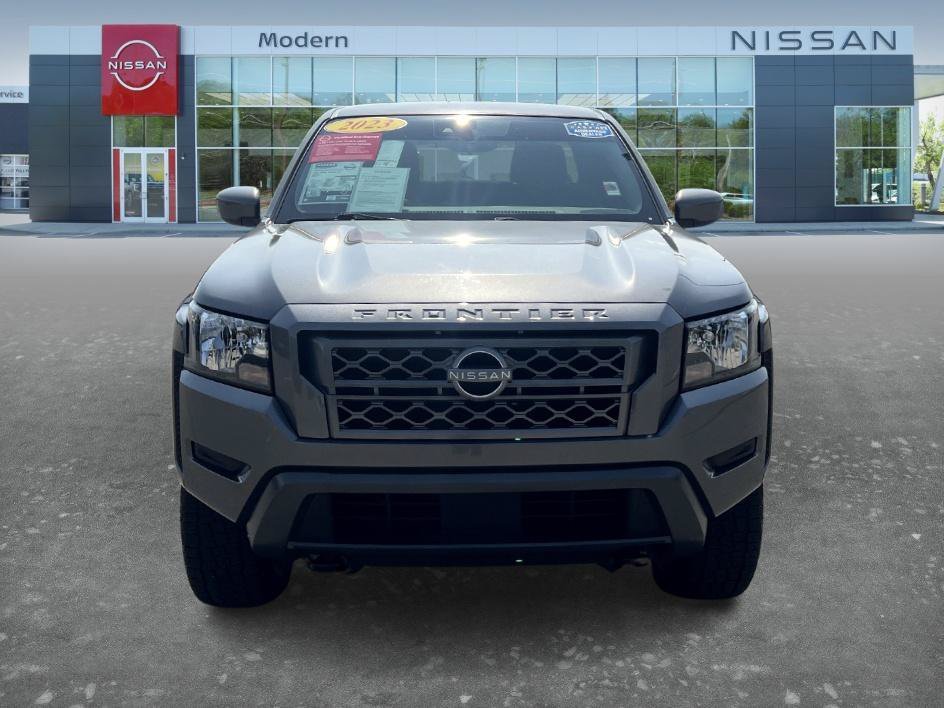 Used 2023 Gun Metallic Nissan SV image 2