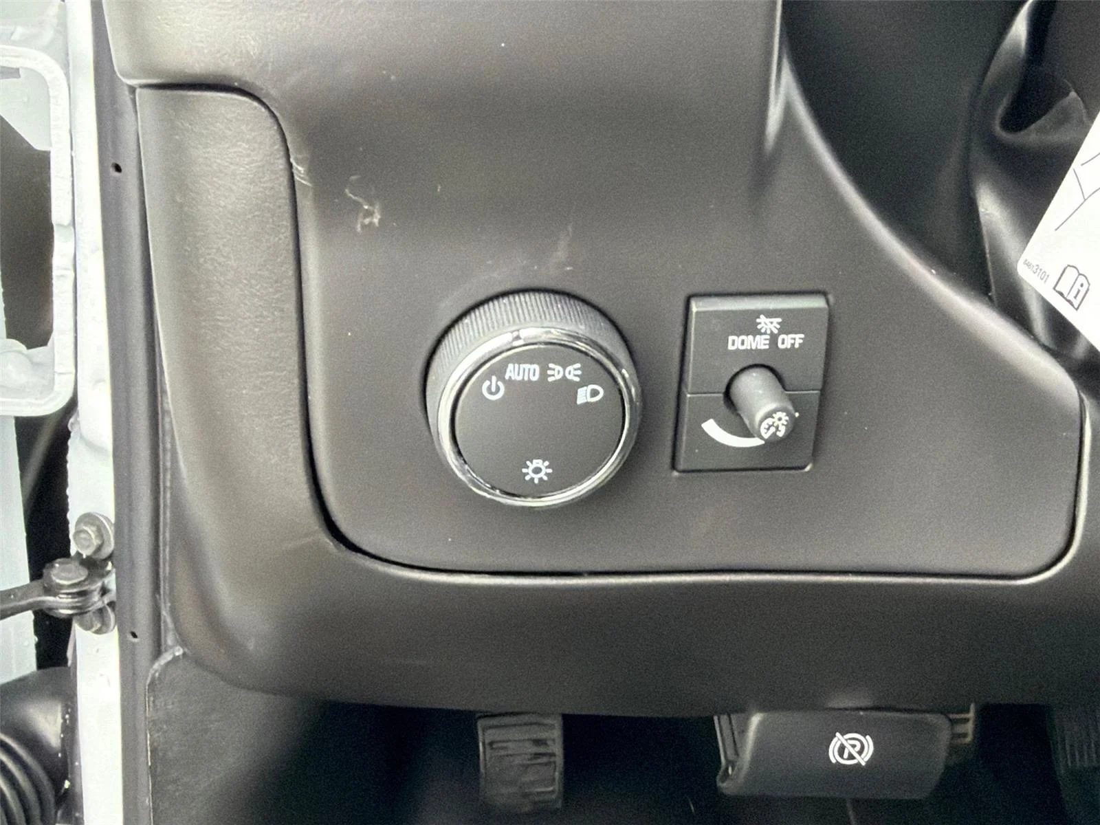 2026 GMC Savana Cargo Work Van - Photo 27
