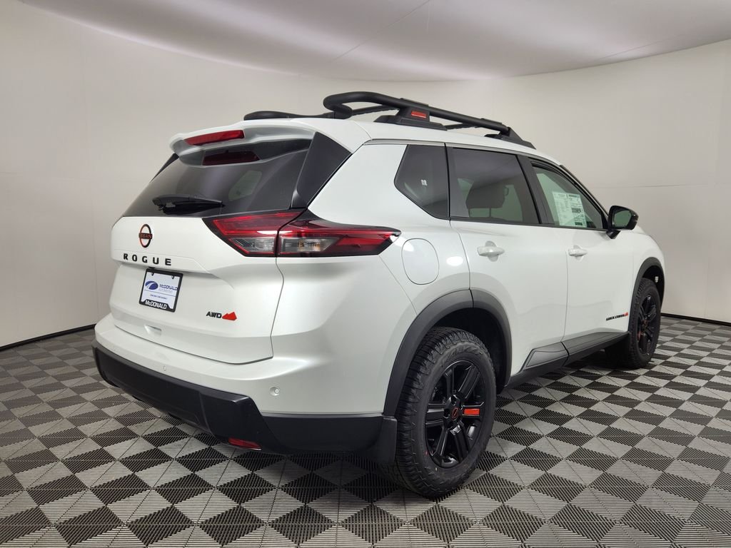 New 2026 Everest White Pearl TriCoat Nissan Rock Creek® image 5