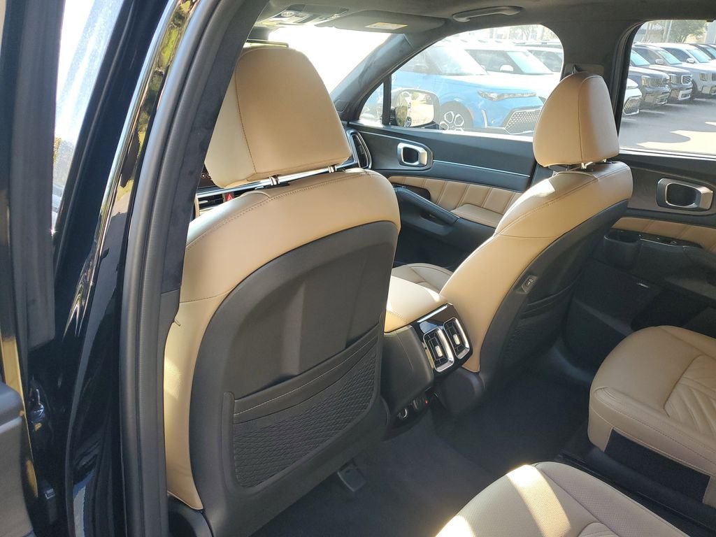 New 2026 Ebony Black Kia X-Pro SX Prestige image 17