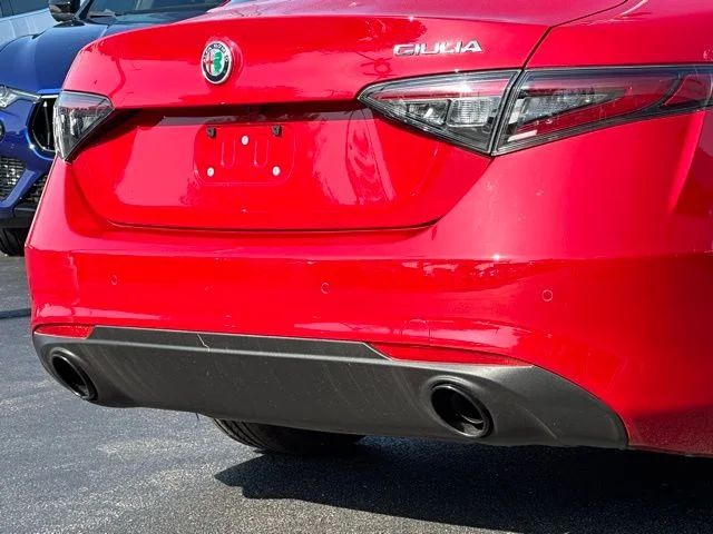 Used 2024 Red Alfa Romeo Sprint image 33