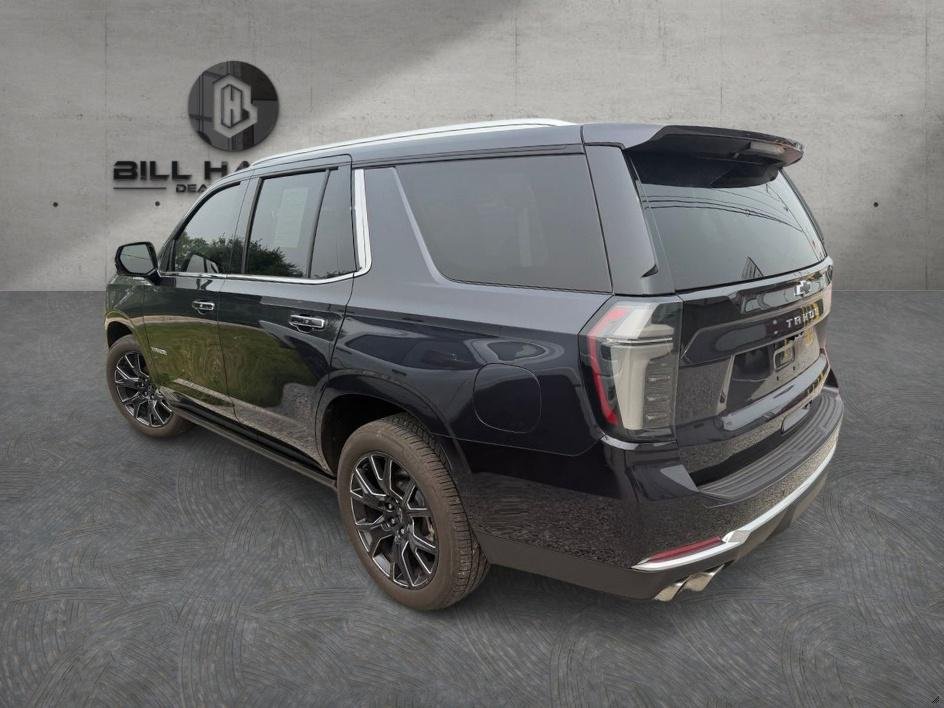Used 2025 Gray Chevrolet High Country image 1