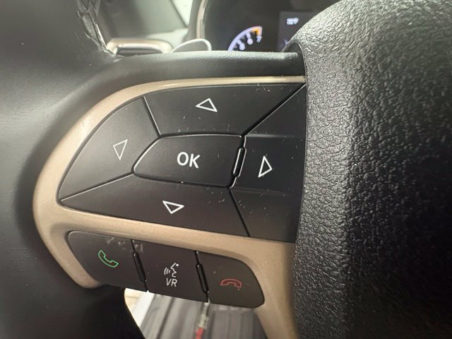 Used 2016 Silver Jeep Laredo image 22