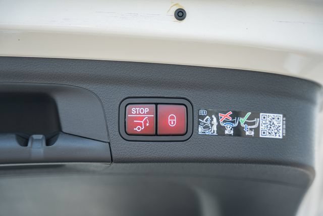 New 2026 Polar White Mercedes-Benz GLE 450 image 57