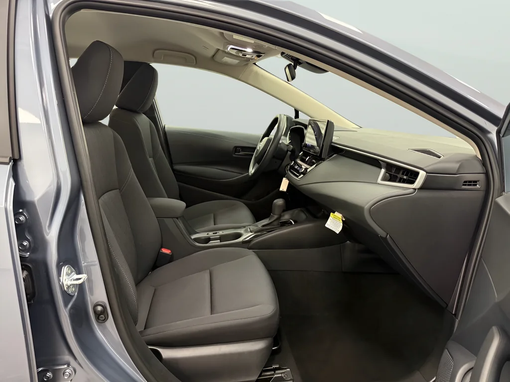 Used 2026  Toyota LE image 13