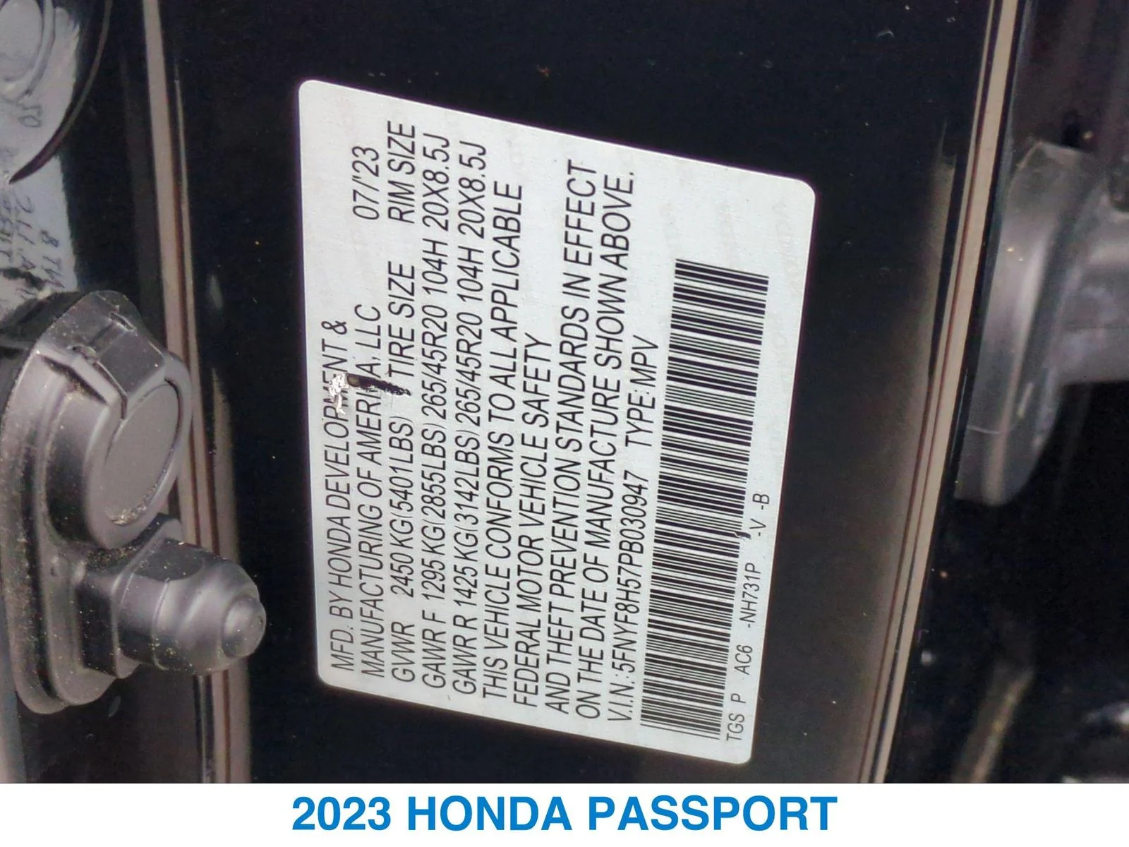 Used 2023 Black Honda EX-L image 26