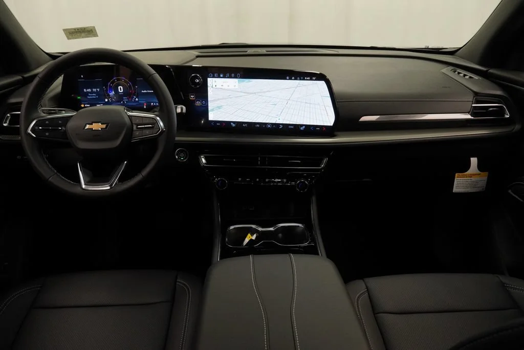 New 2027 Mosaic Black Metallic Chevrolet LT image 8