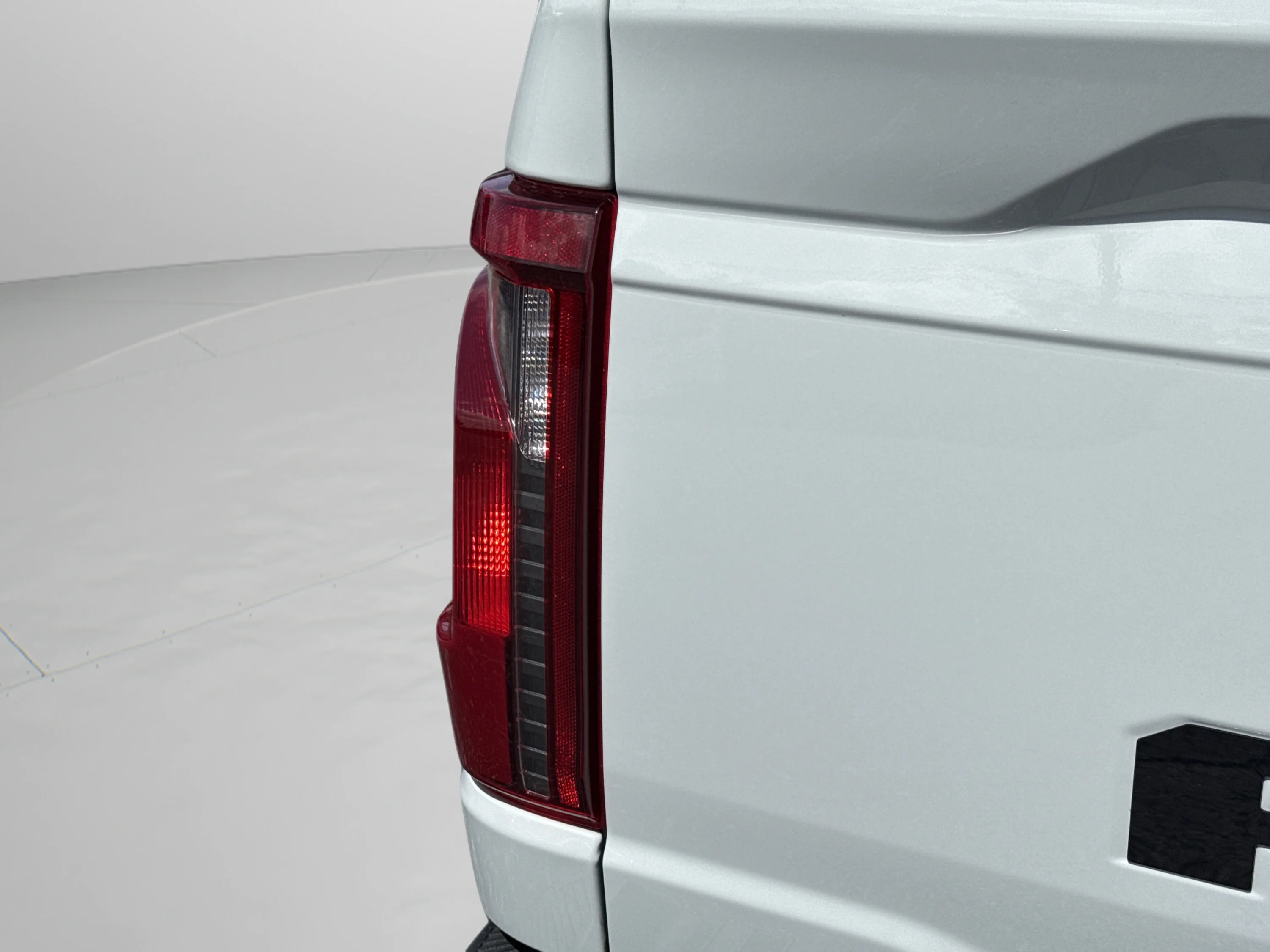 Used 2026 Avalanche Ford XLT image 43