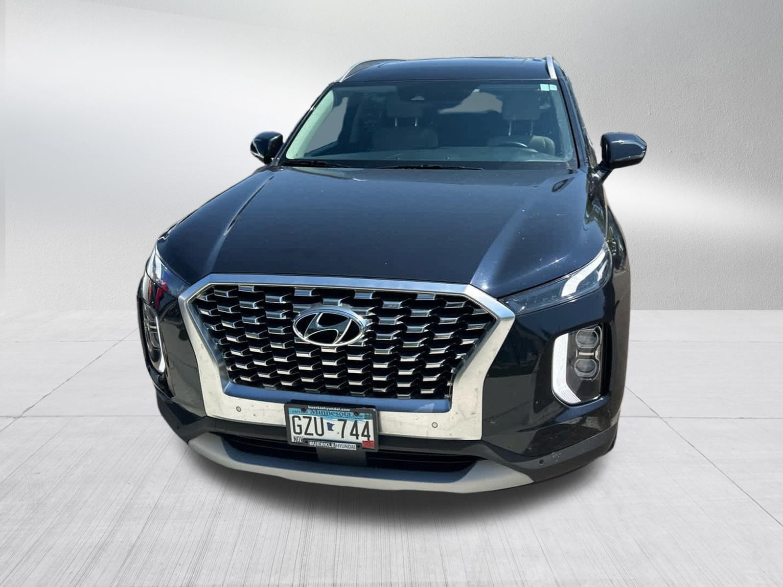 Certified Used 2022 Moonlight Cloud Hyundai SEL image 2