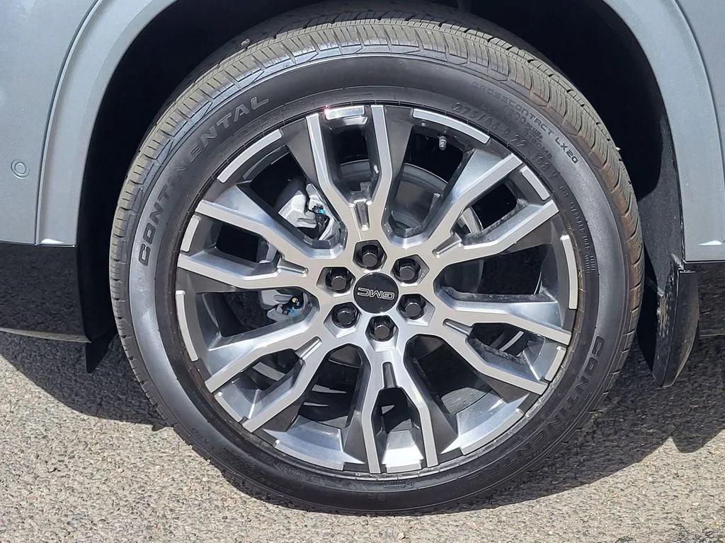 2026 GMC Acadia Denali Ultimate - Photo 7