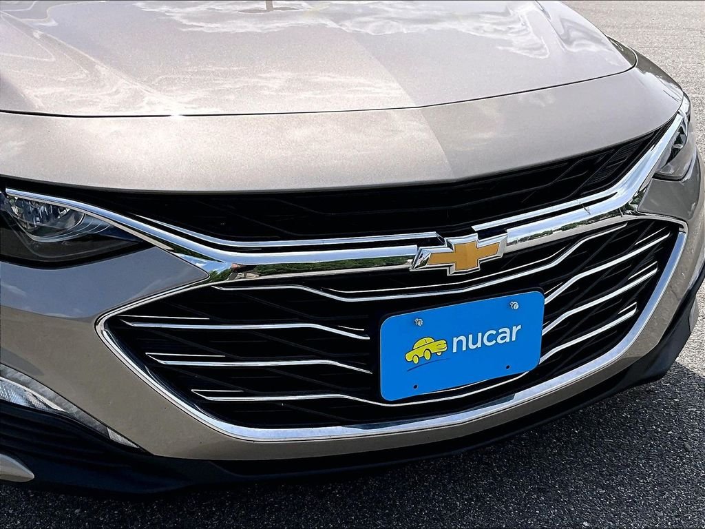 Used 2023 Gray Chevrolet LT image 31