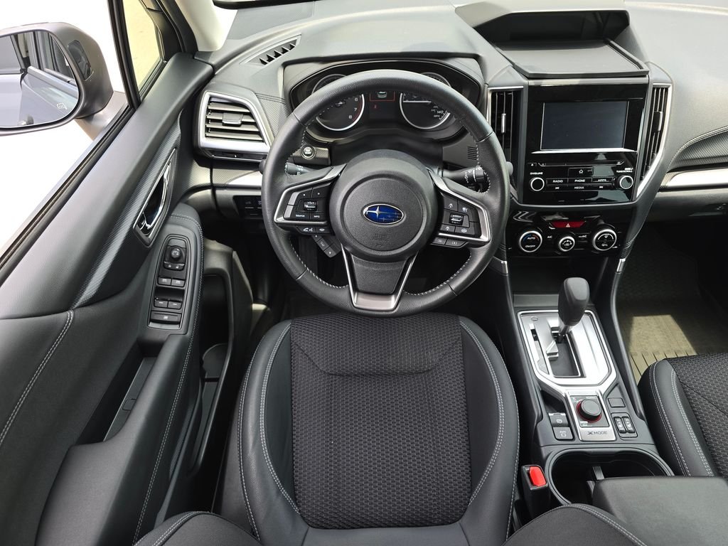 Used 2022 Gray Subaru Premium image 17