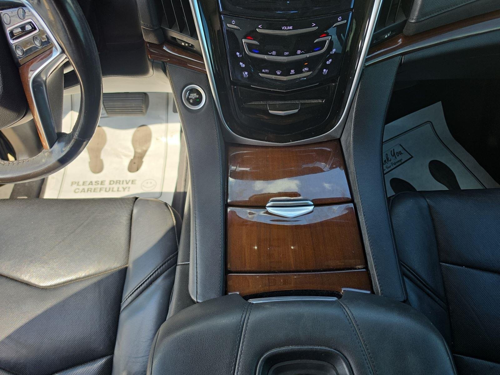 2018 Cadillac Escalade ESV Luxury - Photo 11