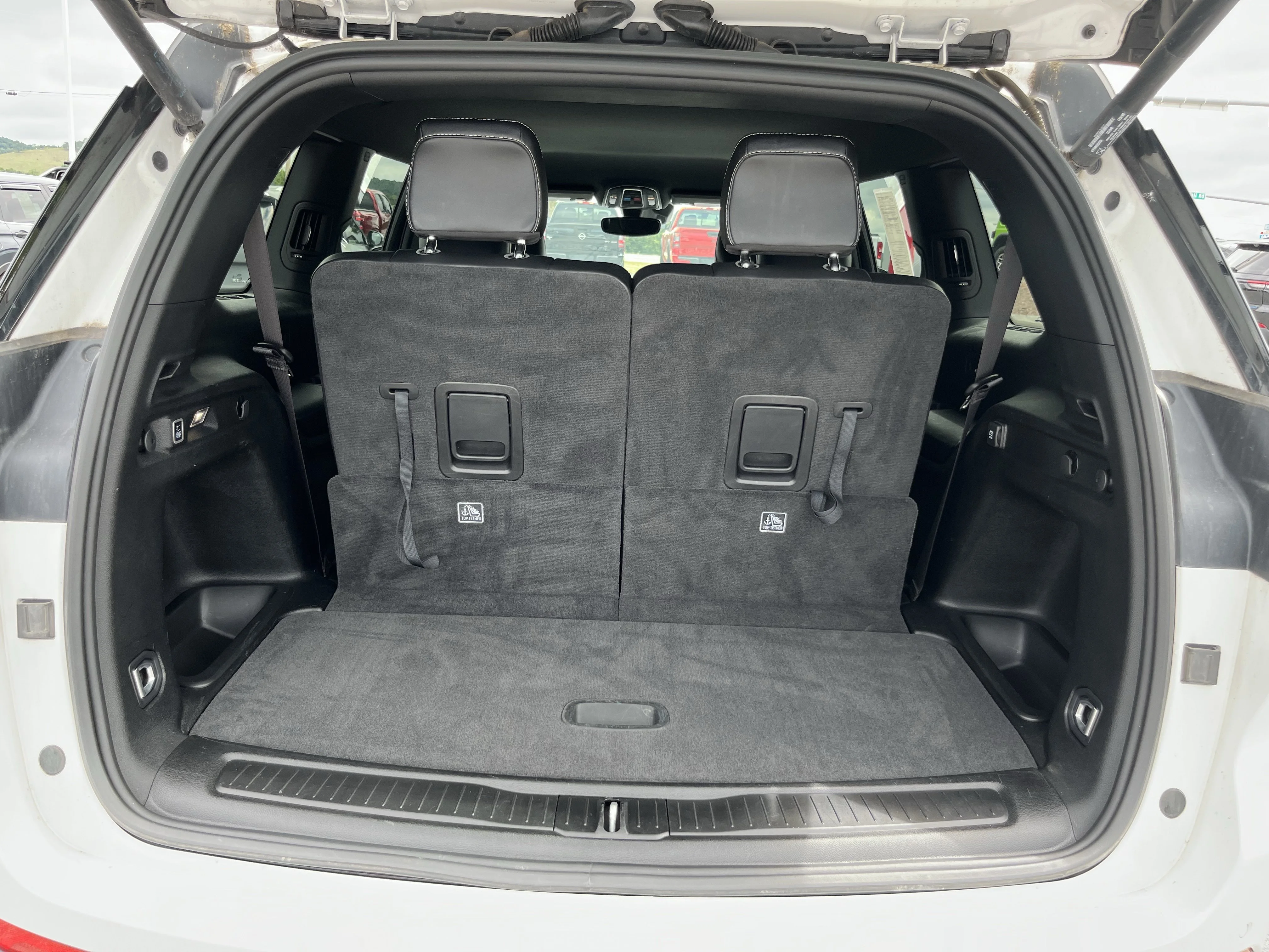 Used 2022 Bright White Clearcoat Jeep Altitude image 3
