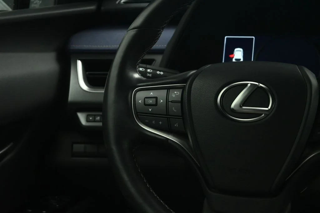 Used 2021 Blue Lexus 250h Base image 42
