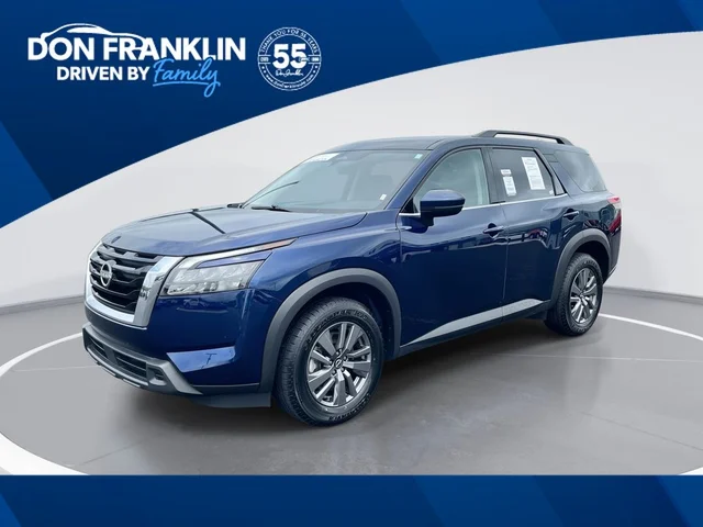2025 Nissan Pathfinder SV
