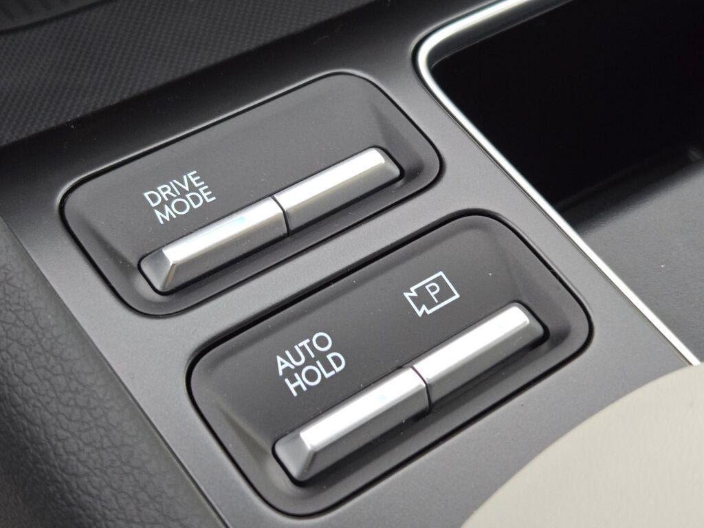 New 2026 Abyss Black Hyundai SEL Sport image 28