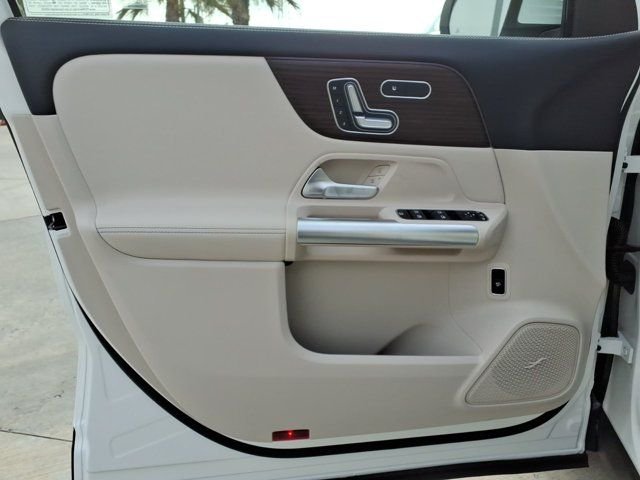 New 2026 Polar White Mercedes-Benz 250 image 12